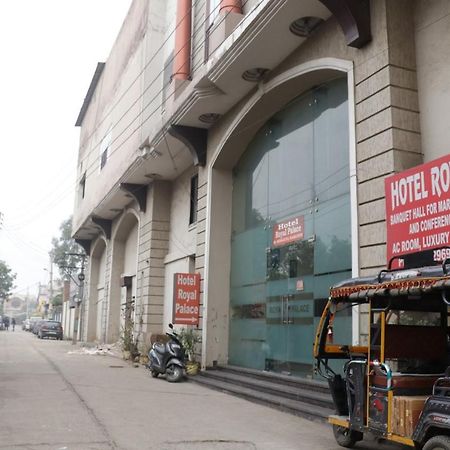 Hotel Royal Palace Jalandhar Exterior foto
