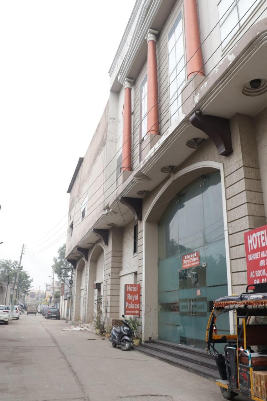 Hotel Royal Palace Jalandhar Exterior foto
